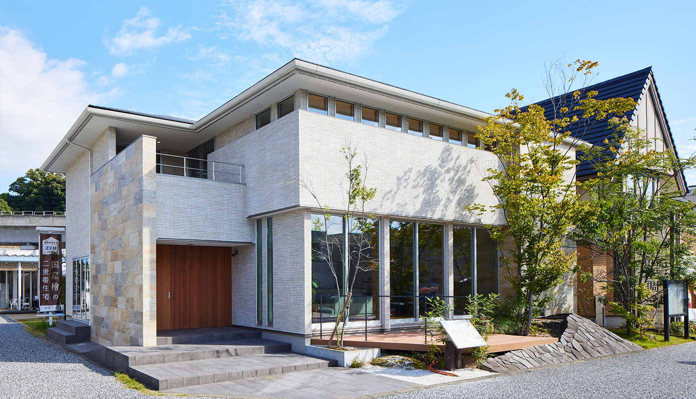 GIAZO 大空間・大開口の家 - アスタ住宅展示場