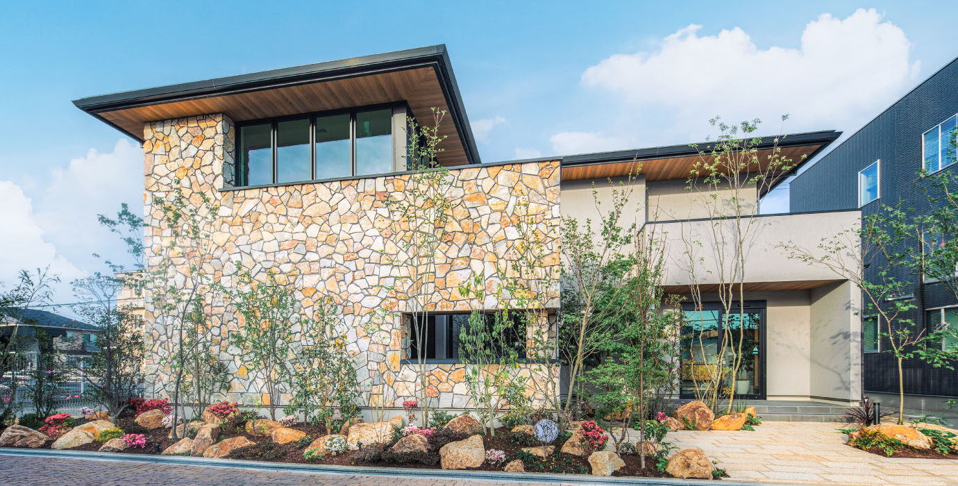 東広島ハウジングフェア展示場 GIAZO「上質が織りなす邸宅」